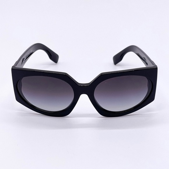 Burberry Black Be 4306 30018g Oval Sunglasses main image 7